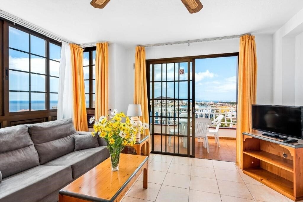 Изображение Club Tenerife 3*