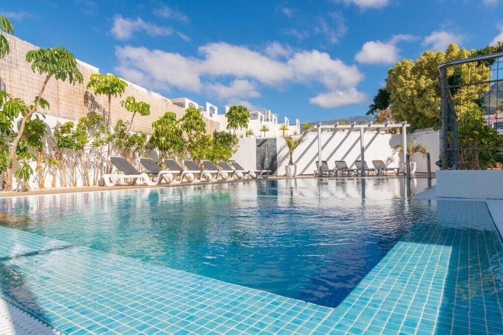 Фото Neptuno (Costa Adeje) 3*