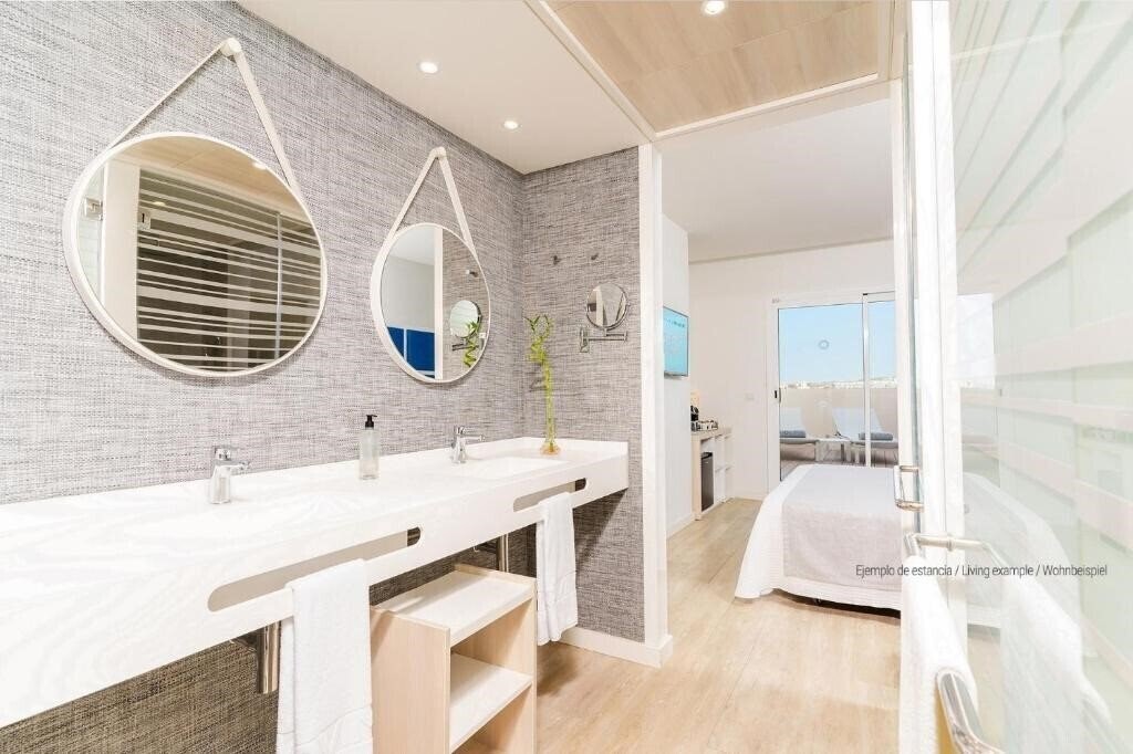 Фотография Luabay Costa Adeje (ex. Esmeralda Playa) 4*