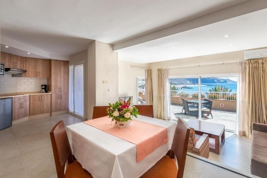 Фотография Apartamentos Vista Sur (ex. Vista Sur Apartments, Vistasur Apartamentos ) 3*