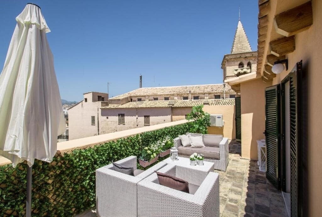 Отель Confraria Singular Suites 4*