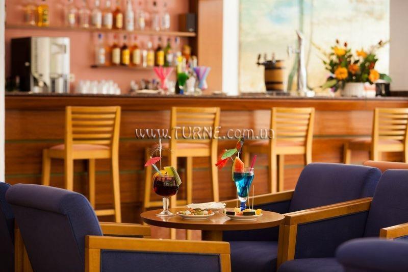 Отель Hotel Blue Sea La Pinta 3*