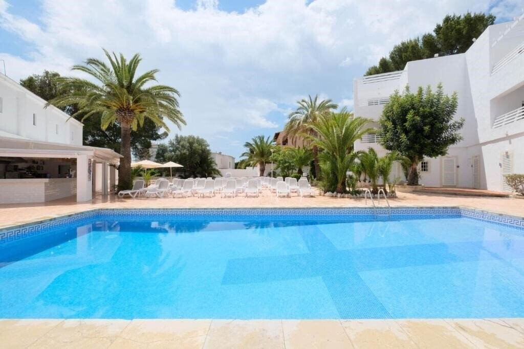 Отель Azuline Palmanova Garden 3*