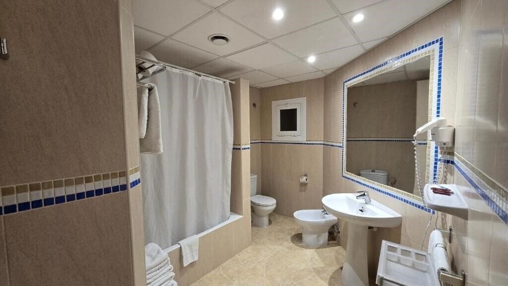 Фотография Marina Palmanova Apartamentos 3*