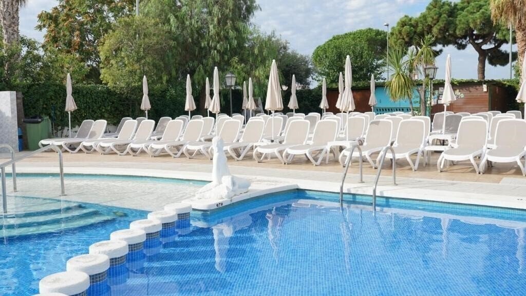 Фото Bamblue Boutique Apartments 3*