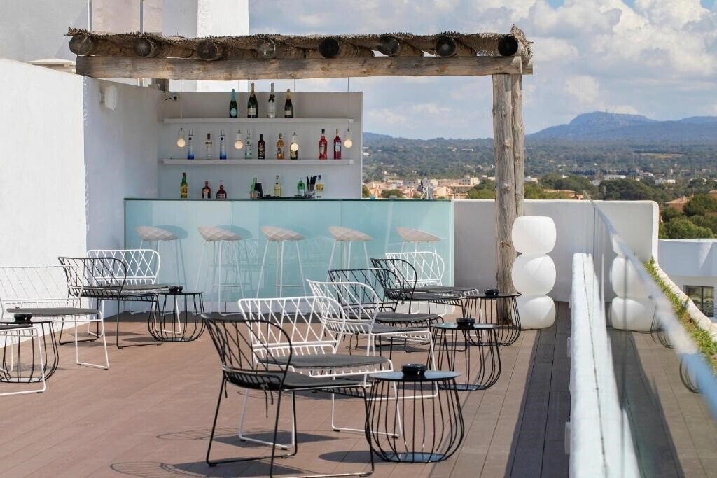 Картинка HM Balanguera Beach (ex. Whala! Ambos Mundos) 4*