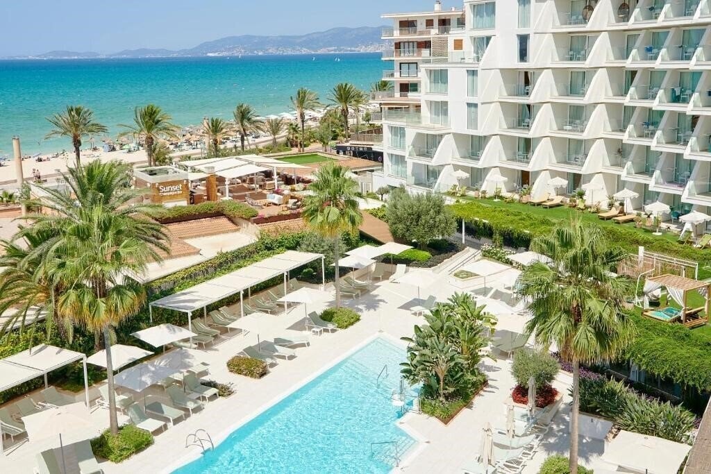 Отель Iberostar Selection Playa De Palma 5*