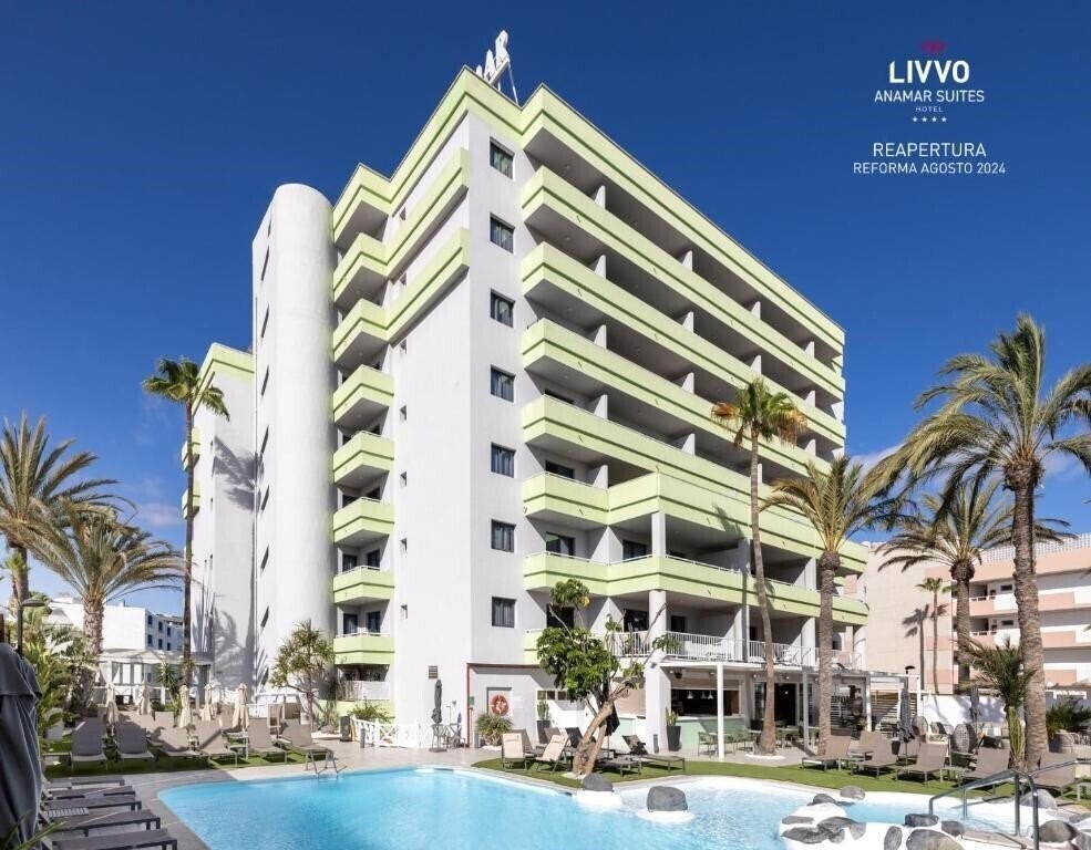 Отель Livvo Anamar Suites 4*