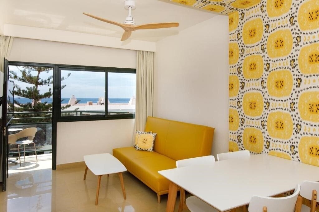 Изображение Africana 2*