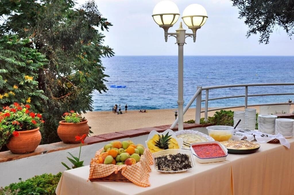 Картинка Hotel GHT Xaloc 3*