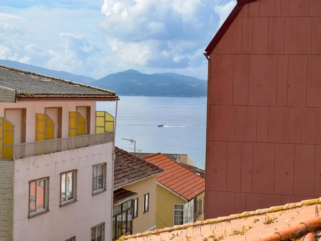 Отель Apartamentos Portonovo Playa 3000 3*