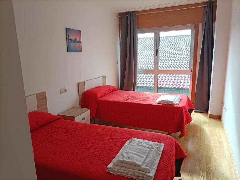 Фото Apartamentos Sanxenxo 3000 3*