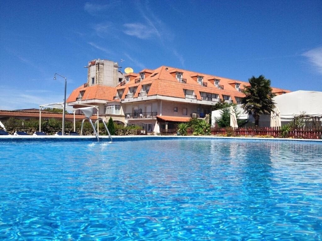 Отель Hotel San Marcos Salnes 3*