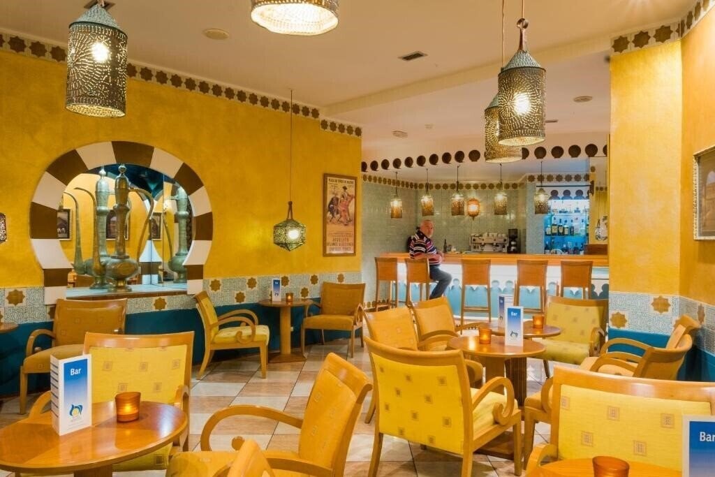 Фотография Monopol 3*