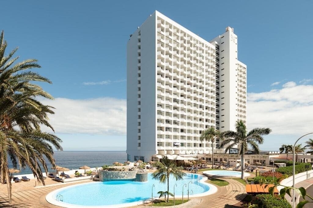 Отель Precise Resort Tenerife 4*