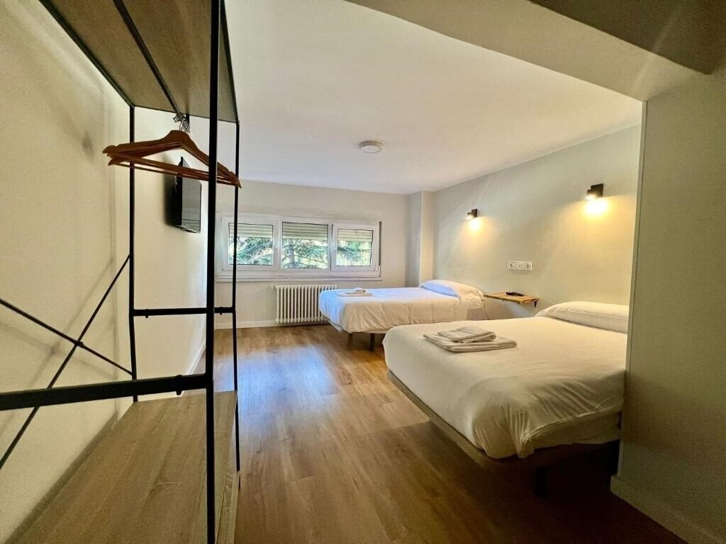 Фото Hostal Mindanao 2*