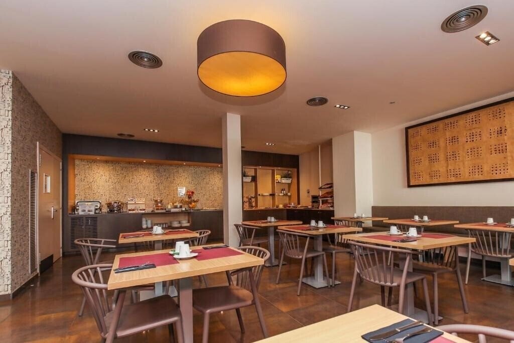 Изображение Lauria 3*