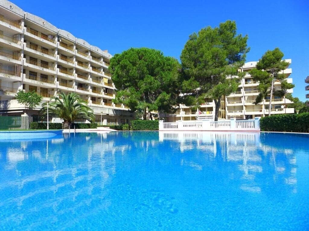 Отель Catalonia Park Apartamentos 2*