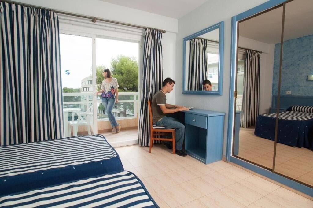 Фото Santa Monica Playa 4*