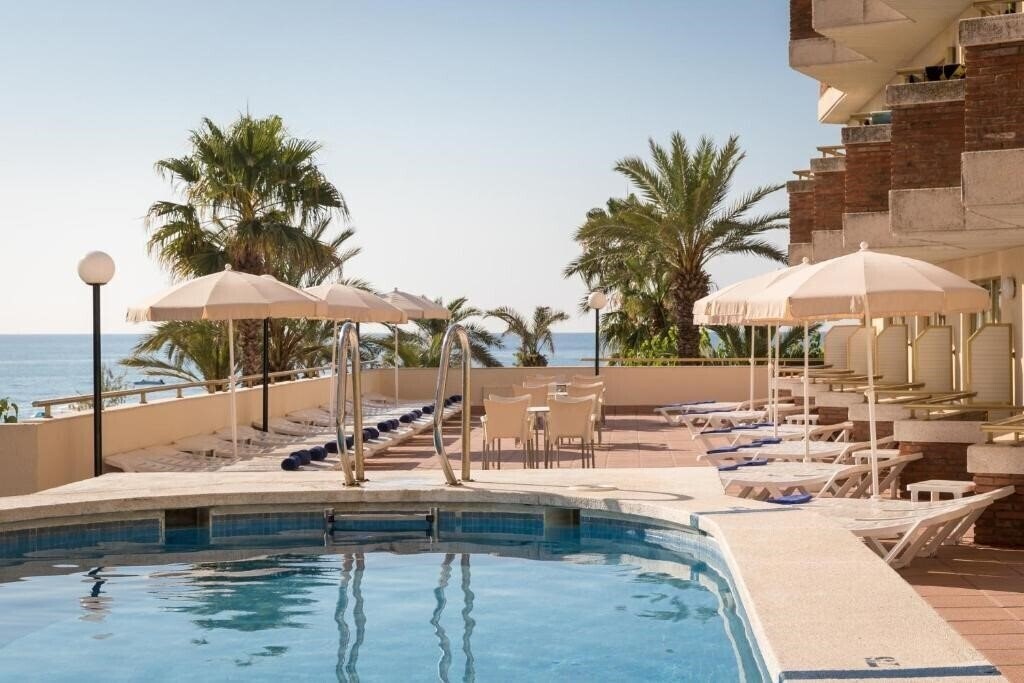 Отель H.Top Royal Sun 4*