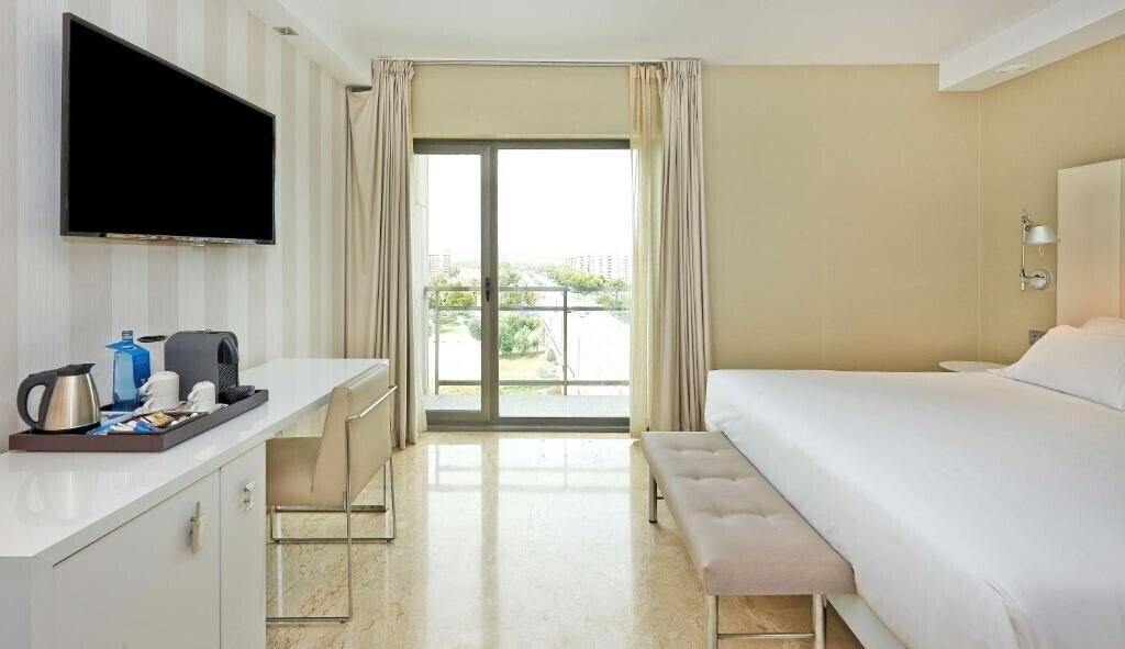 Фотография Nh Ciudad De Zaragoza 3*