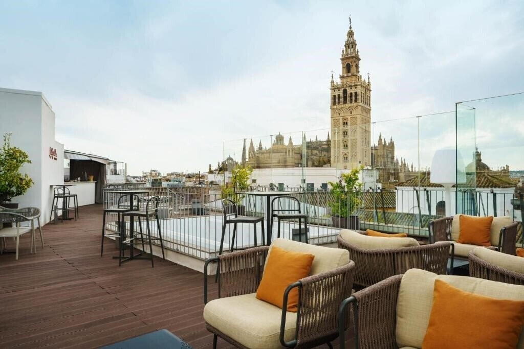 Отель Eurostar Sevilla Bouitque Hotel 4*