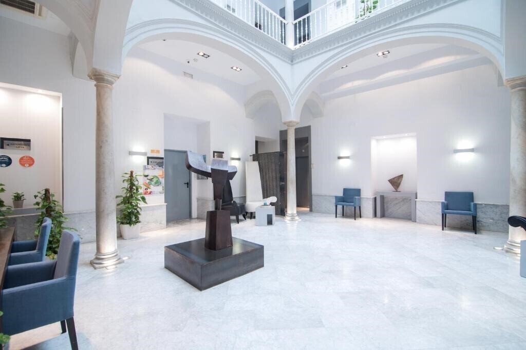 Картинка Petit Palace Santa Cruz 4*