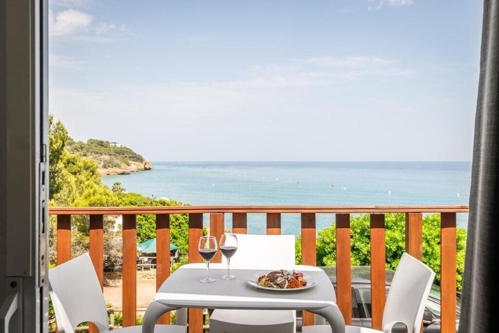 Фотография Camping Torre De La Mora 3*