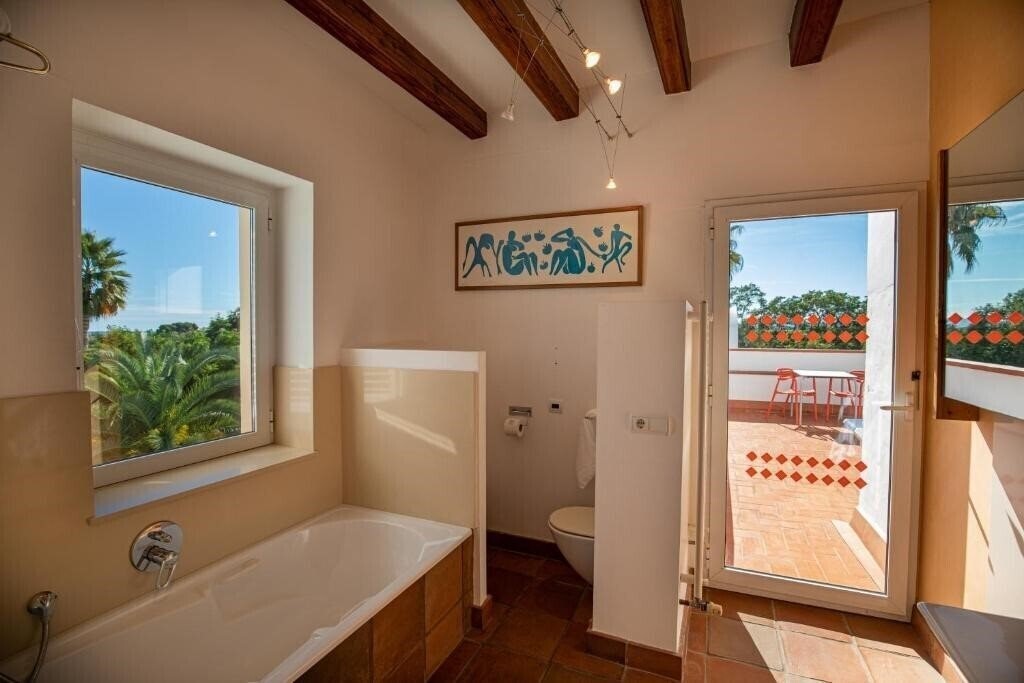 Фотография Rusticae Tancat De Codorniu 4*