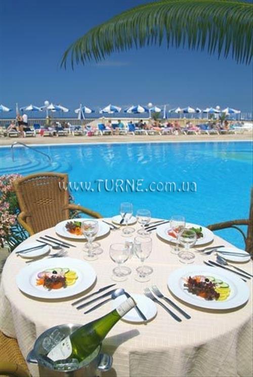 Фотография Pearly Grey Ocean Club 4*