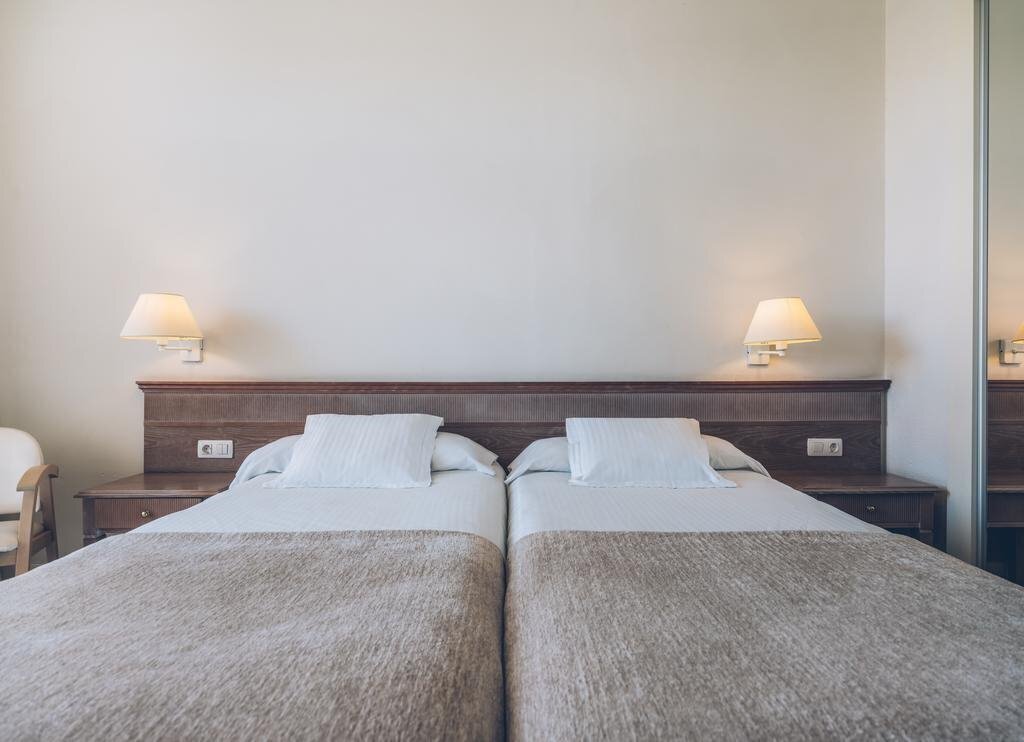 Фото Iberostar Waves Las Dalias 4*