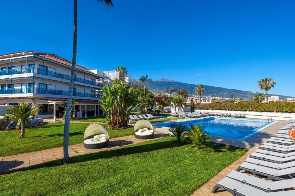 Отель O7 Tenerife 4*