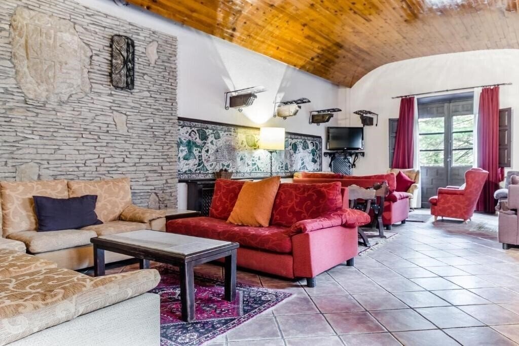 Фотография Hotel Albarracin 3*
