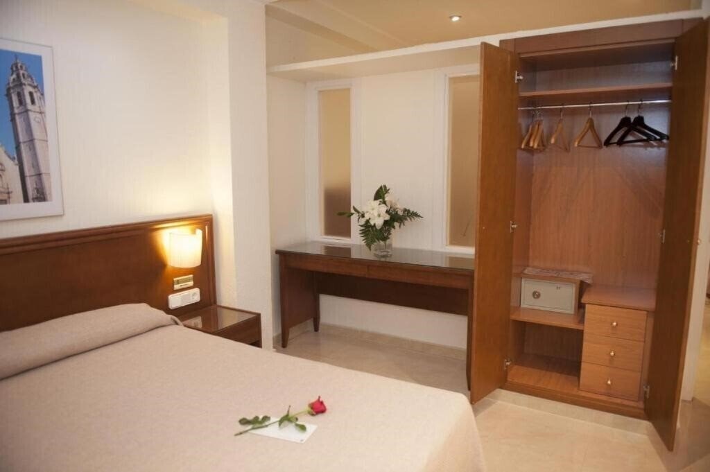 Изображение Lloyds Beach Club 3*