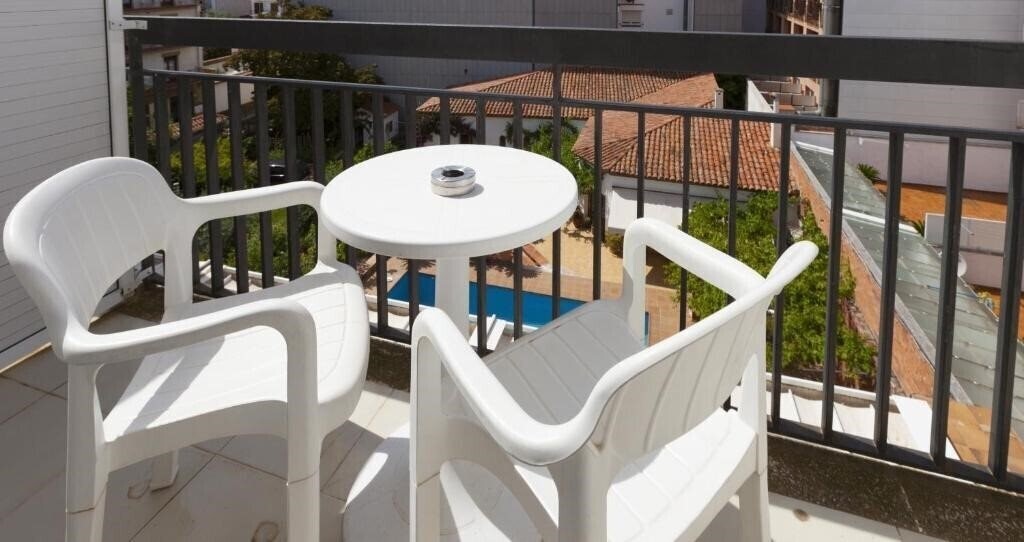 Изображение Hotel Mar De Tossa (ex. URH Novopark, URH Tossa de Mar) 3*
