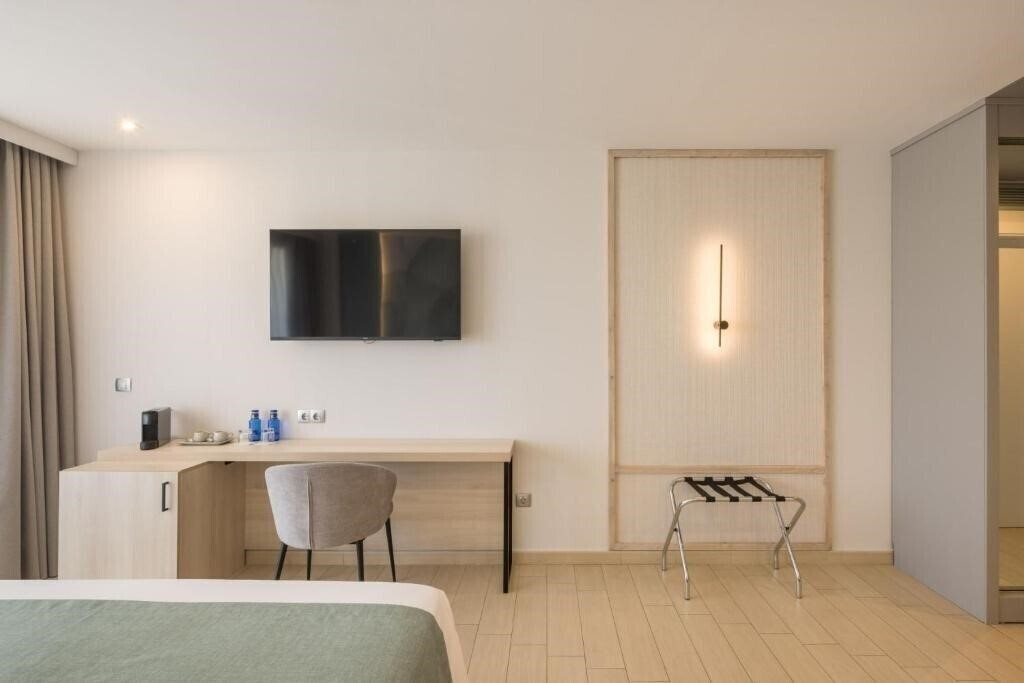 Картинка Ar Diamante Beach Spa Hotel & Convention Centre 4*