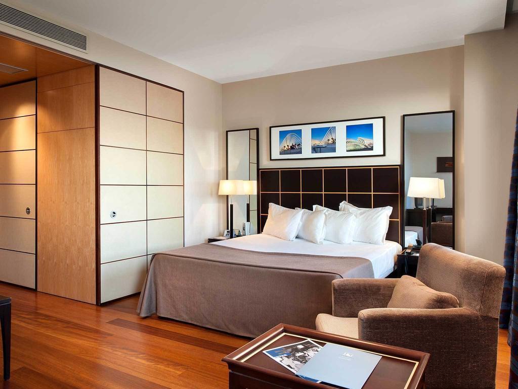 Отель Eurostars Gran Valencia 4*