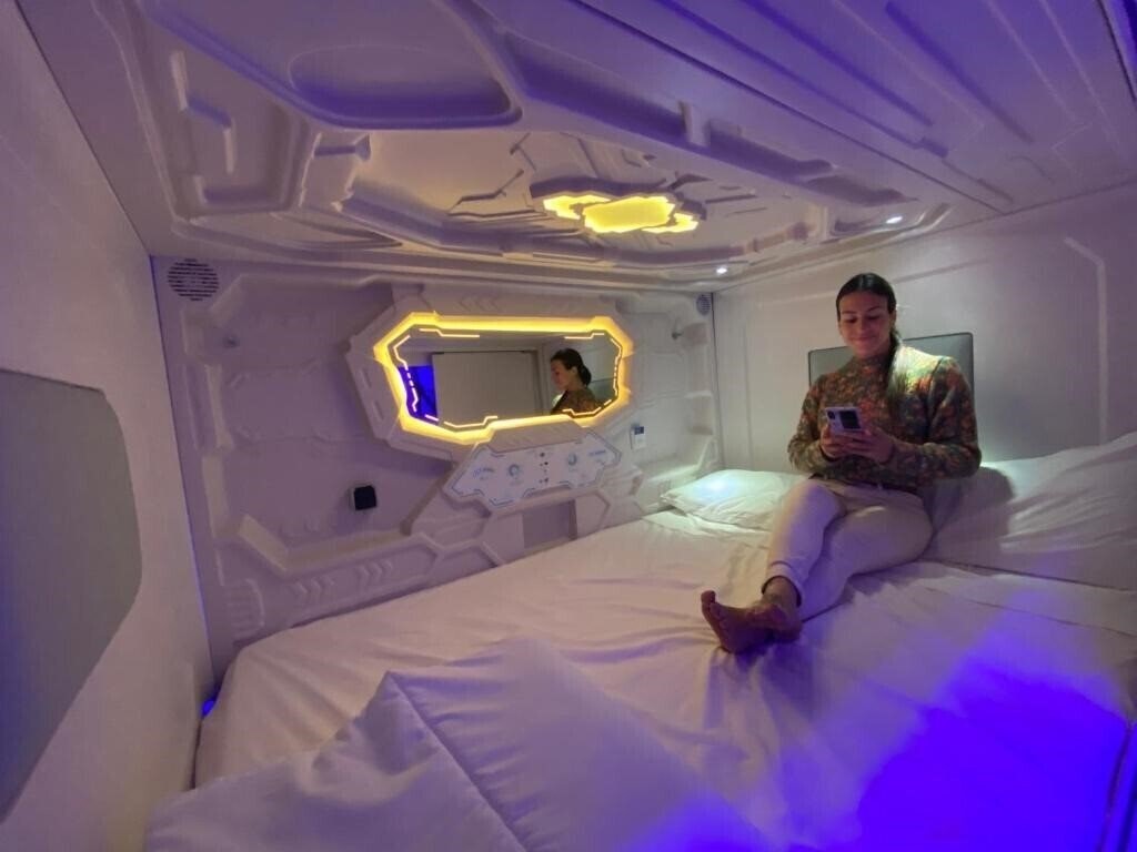 Изображение Capsule Inn Valencia хостел