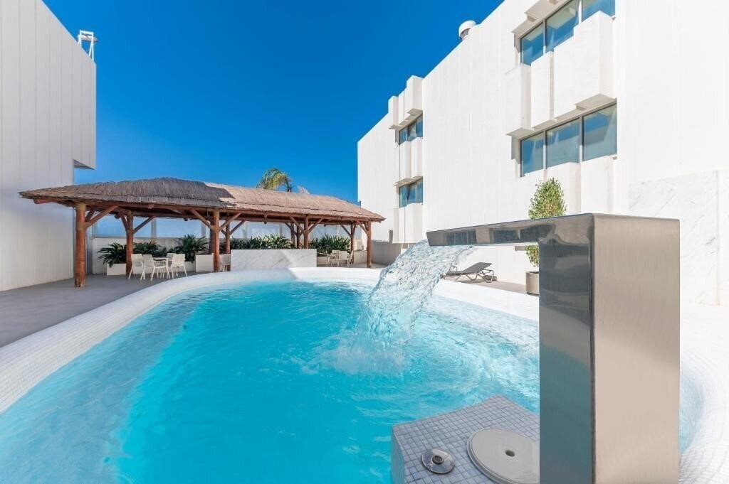 Отель Port Azafata Valencia (ex. Tryp Valencia Azafata Hotel) 4*