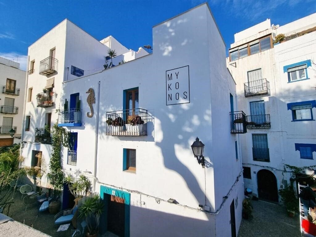 Отель Apartamentos Mikonos 3000 2*