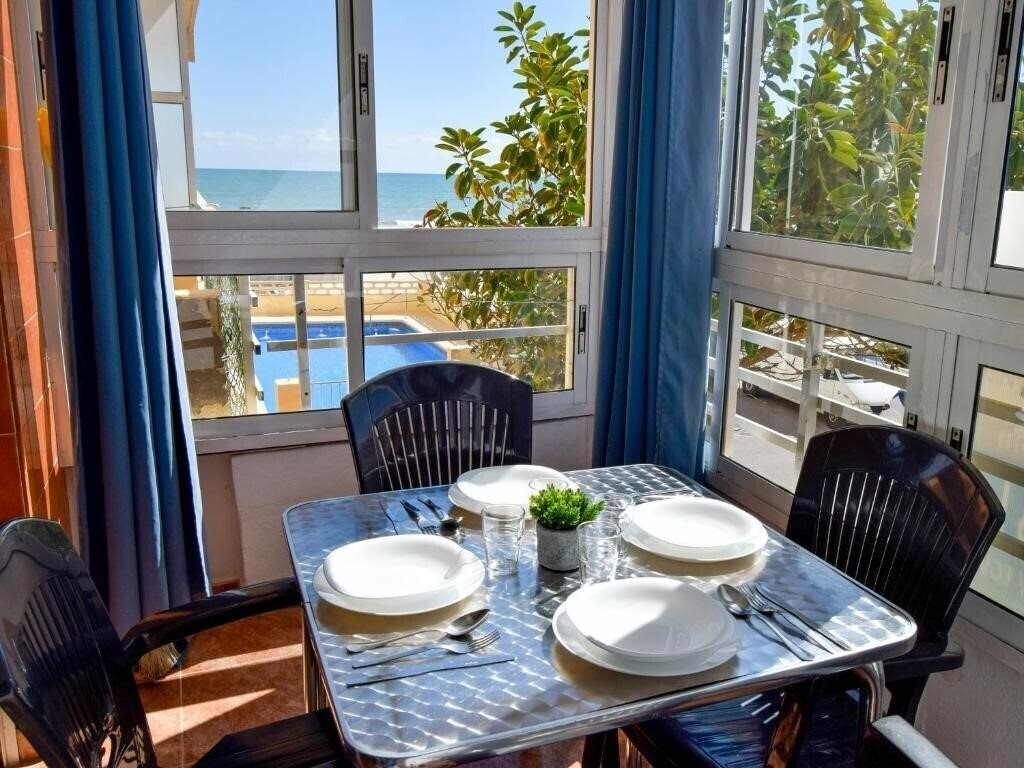 Отель Gandia Bellreguard 3000 2*