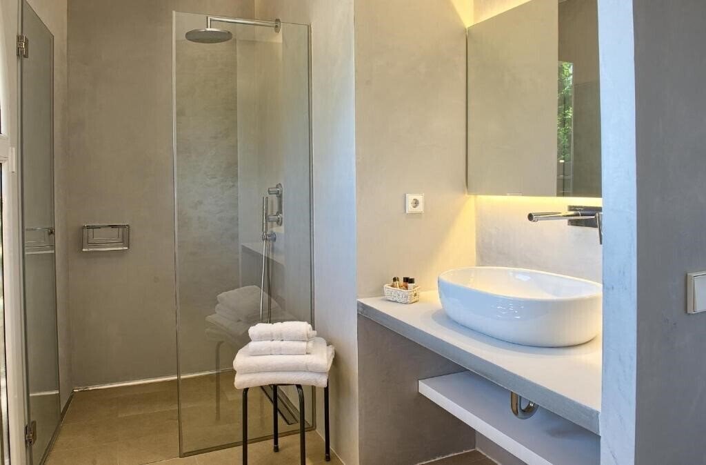 Изображение Hostalet De Begur 2*