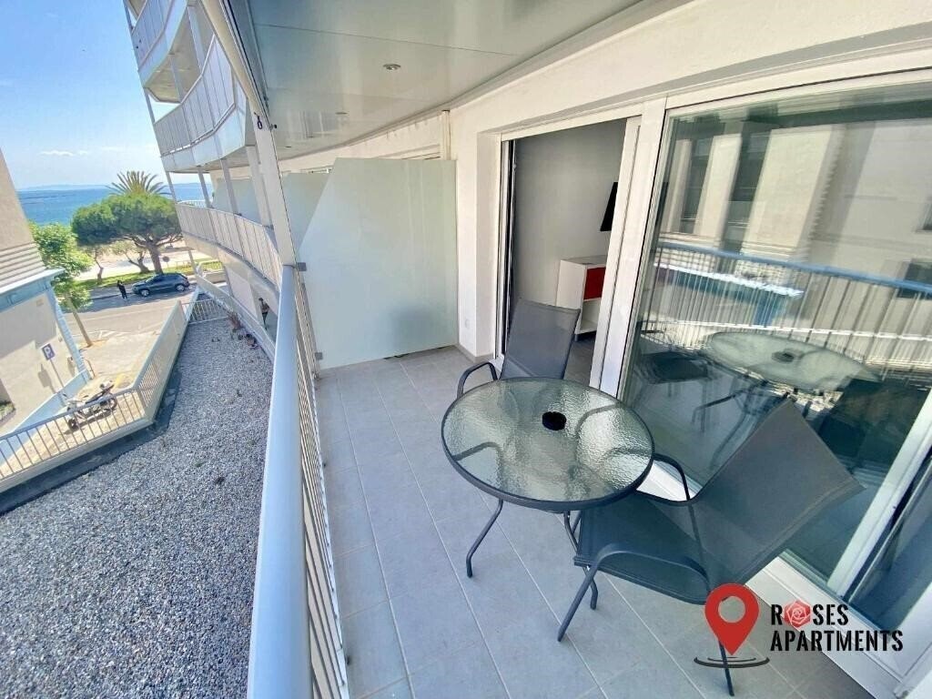 Отель Apartment Roses 2*