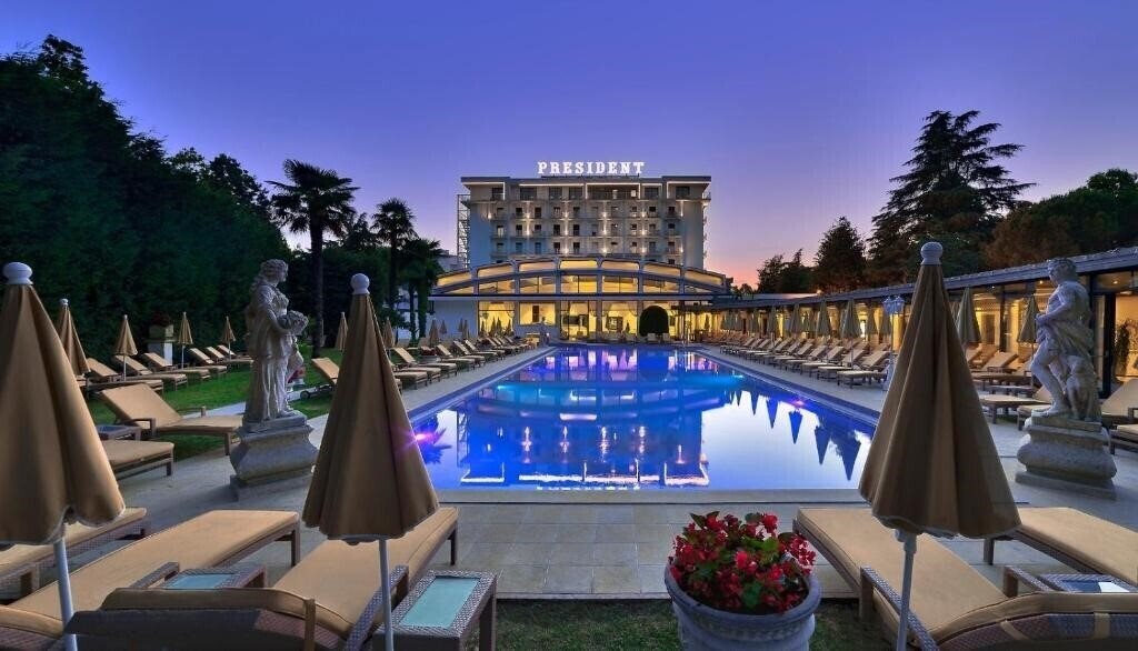 Отель Hotel President Terme 5*