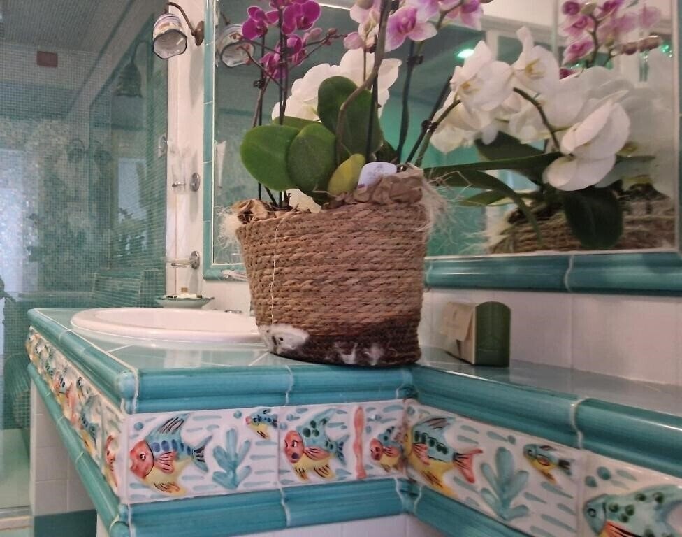 Отель La Conca Azzurra Hotel 4*