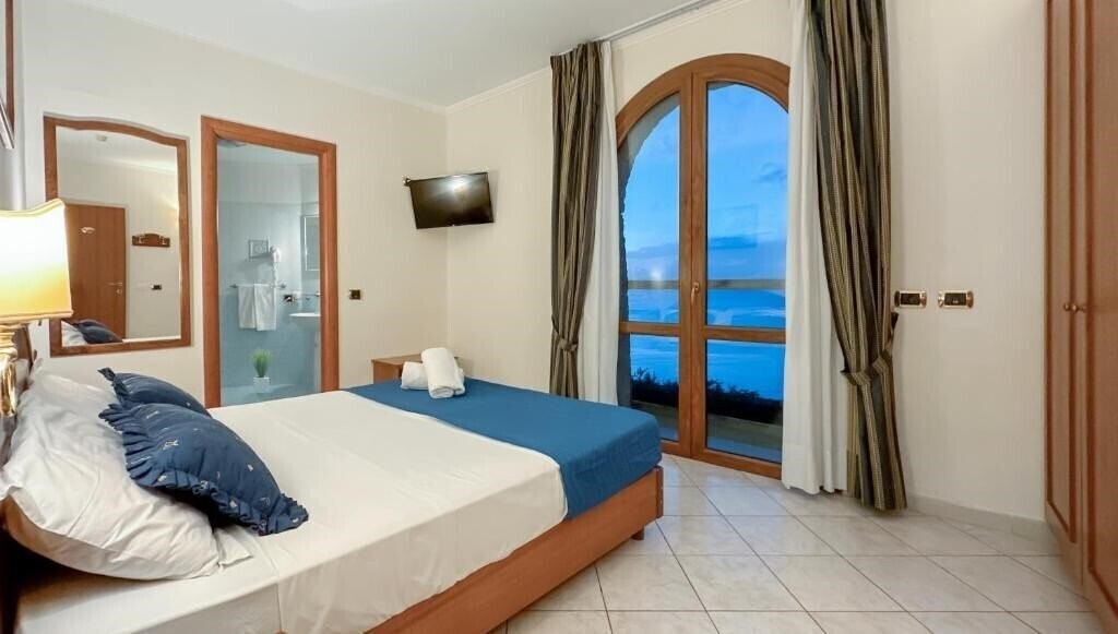 Фото La Ripetta Piano di Sorrento 3*