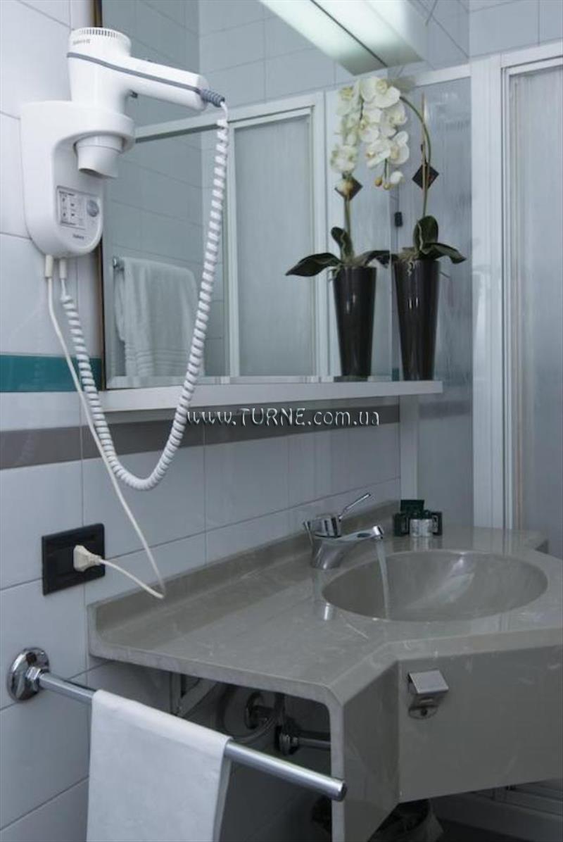 Отель Boston 3*