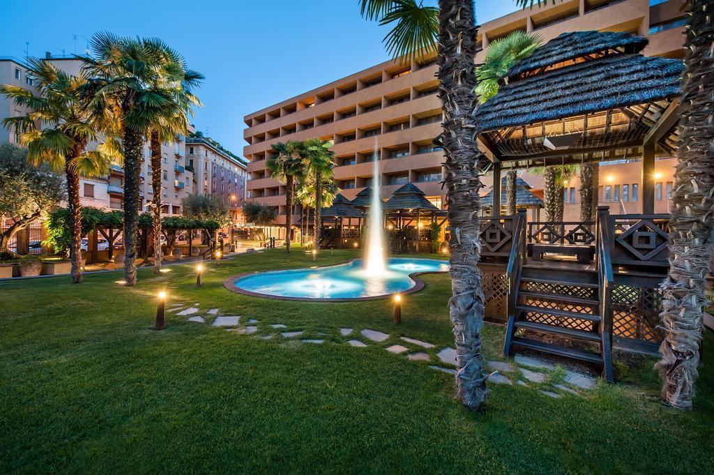 Фотография Royal Carlton 4*