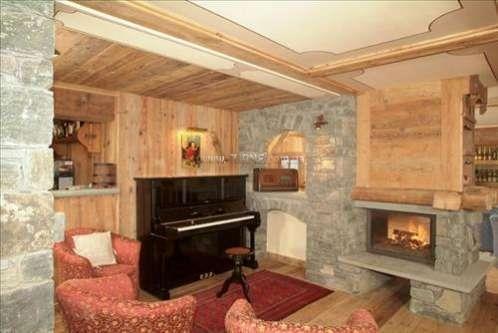 Картинка La Rouja 3*