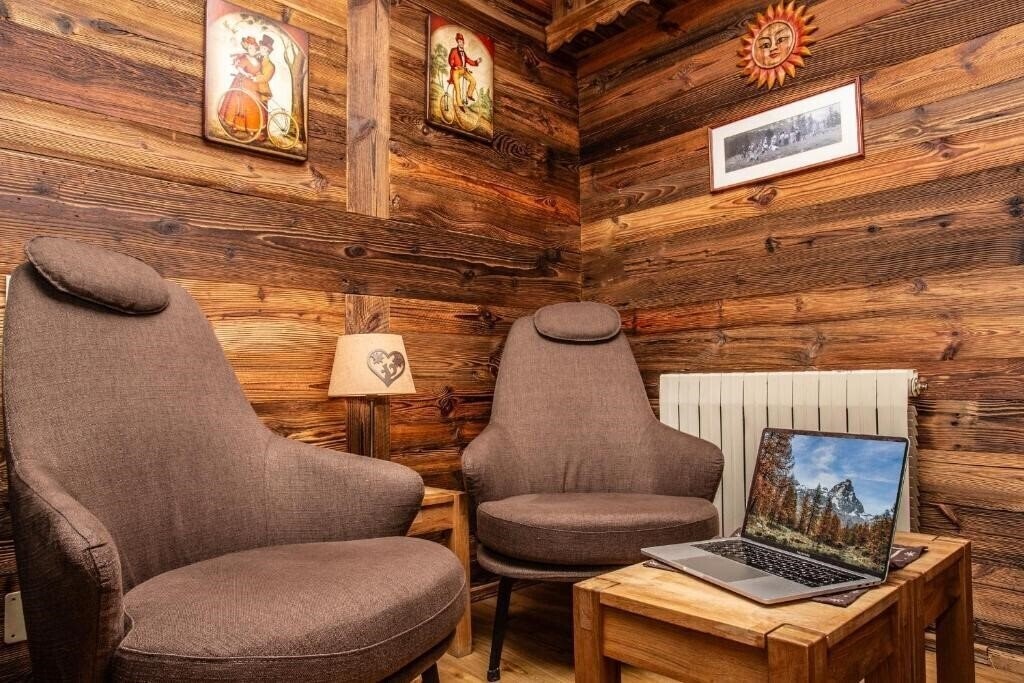 Картинка Meuble Furggen 3*